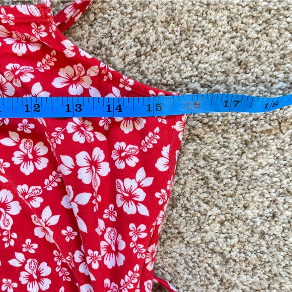 Hollister Red & White Hibiscus Print Cut Out Midi Dress, Size Medium - Picture 5 of 9
